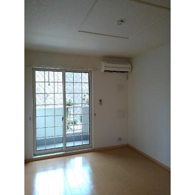 メゾン・ソレイユ 102【管理NO：1-016945101-01020】 ★家具家電は申し込み後に搬入します★ ★2026年09月中旬入居可能★の物件画像