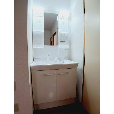 ドミール小林Ⅱ 102【管理NO：1-004658201-01020】 ★家具家電は申し込み後に搬入します★の物件画像