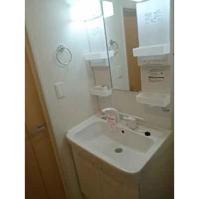 コンフォート小林Ⅰ 202【管理NO：1-022923901-02020】 ★家具家電は申し込み後に搬入します★ ★2026年09月中旬入居可能★の物件画像