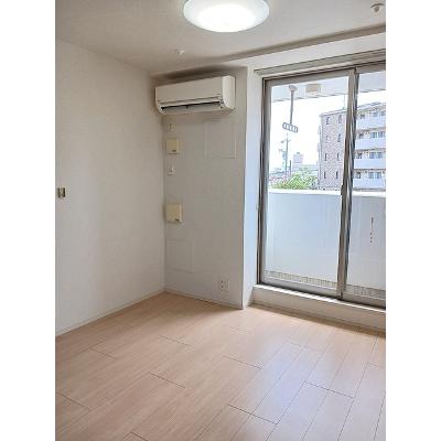 グリシーヌ 201【管理NO：1-022035101-02010】 ★家具家電は申し込み後に搬入します★の物件画像