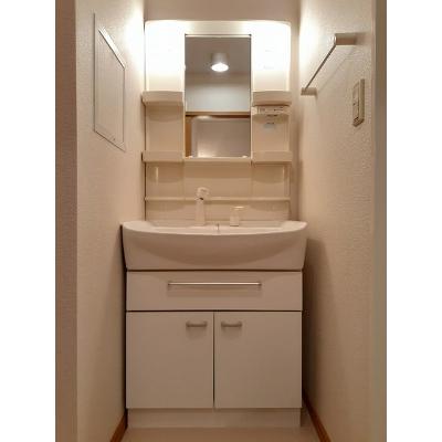 スウィートノーブルＢ 203【管理NO：1-015313002-02030】 ★家具家電は申し込み後に搬入します★ ★2026年09月中旬入居可能★の物件画像