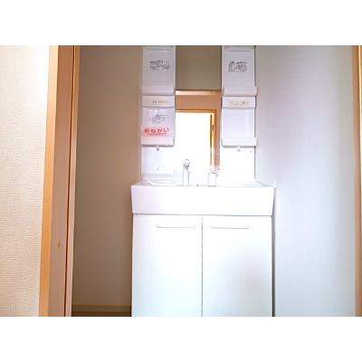 ｌａｎｔｅｒｎ（ランタン 202【管理NO：1-017327001-02020】 ★家具家電は申し込み後に搬入します★の物件画像