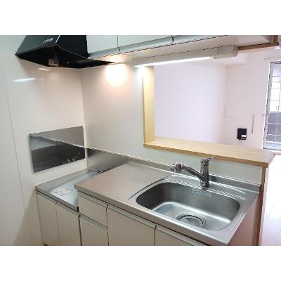 ユピテル 102【管理NO：1-016675001-01020】 ★家具家電は申し込み後に搬入します★の物件画像