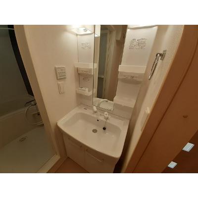モン　ブラン 101【管理NO：1-017144801-01010】 ★家具家電は申し込み後に搬入します★ ★2026年09月中旬入居可能★の物件画像