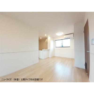 パイオニア　伏 201【管理NO：1-028683101-02010】 ★家具家電は申し込み後に搬入します★ ★2026年12月下旬入居可能★の物件画像
