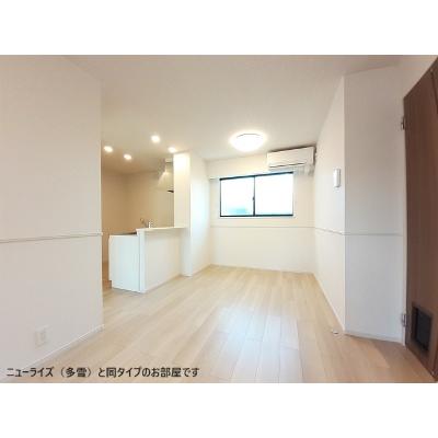 パイオニア　伏 101【管理NO：1-028683101-01010】 ★家具家電は申し込み後に搬入します★ ★2026年12月下旬入居可能★の物件画像