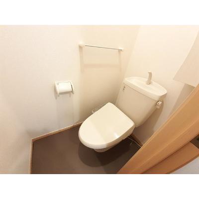 プリムローズガーデン 102【管理NO：1-017015501-01020】 ★家具家電は申し込み後に搬入します★の物件画像