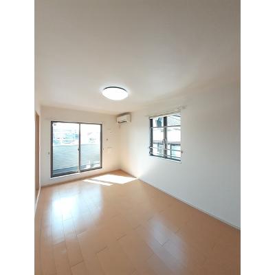 夢野ハイツ 302【管理NO：1-017750301-03020】 ★家具家電は申し込み後に搬入します★ ★2026年09月中旬入居可能★の物件画像