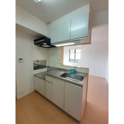 夢野ハイツ 302【管理NO：1-017750301-03020】 ★家具家電は申し込み後に搬入します★ ★2026年09月中旬入居可能★の物件画像