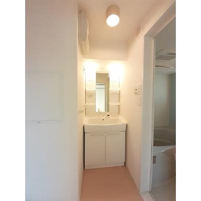 夢野ハイツ 302【管理NO：1-017750301-03020】 ★家具家電は申し込み後に搬入します★ ★2026年09月中旬入居可能★の物件画像