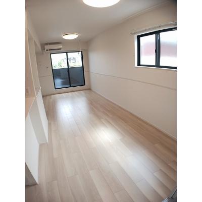 サン・ユリ豊岡 201【管理NO：1-027285801-02010】 ★家具家電は申し込み後に搬入します★ ★2026年09月中旬入居可能★の物件画像