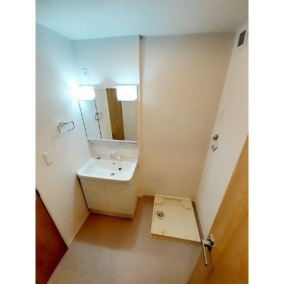 梅芳館 104【管理NO：1-027000601-01040】 ★家具家電は申し込み後に搬入します★ ★2026年09月中旬入居可能★の物件画像