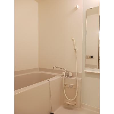 イルマーレ 605【管理NO：1-013402201-06040】 ★家具家電は申し込み後に搬入します★の物件画像
