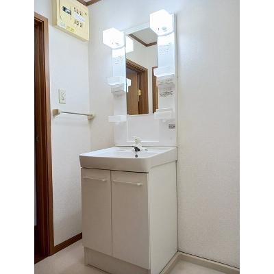 シャルマン・シャトレＢ 105【管理NO：1-010082602-01040】 ★家具家電は申し込み後に搬入します★ ★2026年09月中旬入居可能★の物件画像