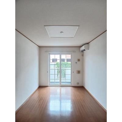 トゥー・ル・モンドＡ 102【管理NO：1-013408601-01020】 ★家具家電は申し込み後に搬入します★の物件画像