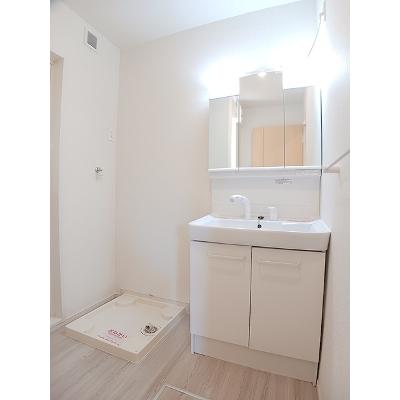 ポライトリーＢ 201【管理NO：1-024731602-02010】 ★家具家電は申し込み後に搬入します★の物件画像