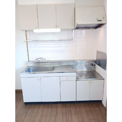 エスポワールメーゾン 302【管理NO：1-004673001-03020】 ★家具家電は申し込み後に搬入します★ ★2026年09月上旬入居可能★の物件画像