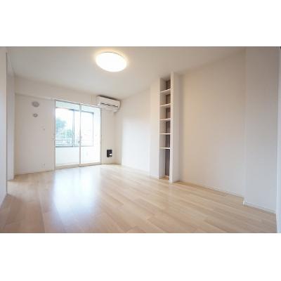 ボスカート　Ｃ．Ⅱ 102【管理NO：1-025889302-01020】 ★家具家電は申し込み後に搬入します★の物件画像