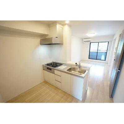 セイバリー 202【管理NO：1-025754201-02020】 ★家具家電は申し込み後に搬入します★の物件画像