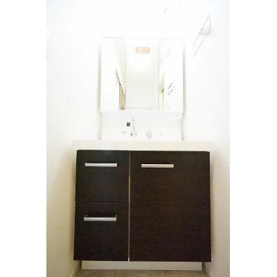 プルチーノⅡ 205【管理NO：1-026537502-02040】 ★家具家電は申し込み後に搬入します★ ★2026年09月中旬入居可能★の物件画像