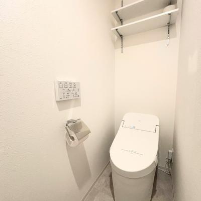 【J’sマンスリー竹ノ塚 101】10月2日～入居可🌟北千住10分の新築デザイナーズ☆厚さ20㎝高密度ポケットコイルマットレス使用！日比谷線直通、都心へのアクセス良好！【インターネット無料】の物件画像