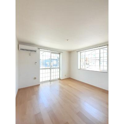 ラフィネ・メゾンＣ 102【管理NO：1-011396901-01020】 ★家具家電は申し込み後に搬入します★の物件画像
