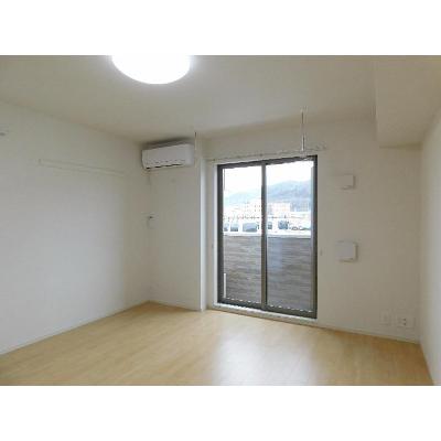 グランコートＳＫⅠ 101【管理NO：1-023642501-01010】 ★家具家電は申し込み後に搬入します★の物件画像