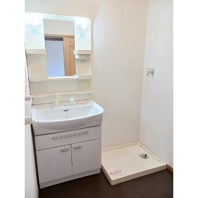 アースリバーＡ 202【管理NO：1-014250601-02020】 ★家具家電は申し込み後に搬入します★の物件画像