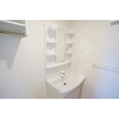 コンフォート夕顔 201【管理NO：1-022891401-02010】 ★家具家電は申し込み後に搬入します★ ★2026年09月中旬入居可能★の物件画像