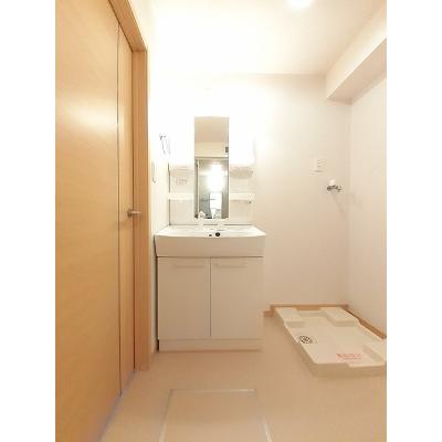 ロッソフィオーレＡ 204【管理NO：1-016068801-02040】 ★家具家電は申し込み後に搬入します★ ★2026年09月中旬入居可能★の物件画像