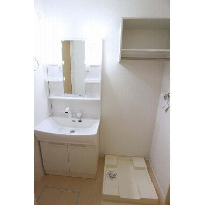 フラワーヒルⅠ 201【管理NO：1-021930101-02010】 ★家具家電は申し込み後に搬入します★ ★2026年10月中旬入居可能★の物件画像