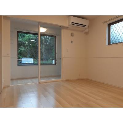 メゾン・ド・城山 101【管理NO：1-025230601-01010】 ★家具家電は申し込み後に搬入します★ ★2026年09月中旬入居可能★の物件画像