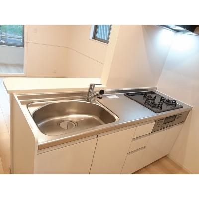 メゾン・ド・城山 101【管理NO：1-025230601-01010】 ★家具家電は申し込み後に搬入します★ ★2026年09月中旬入居可能★の物件画像