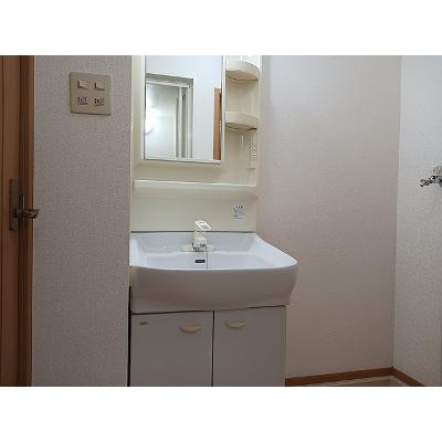 グリ－ンフェアⅢ 202【管理NO：1-011945201-02020】 ★家具家電は申し込み後に搬入します★の物件画像