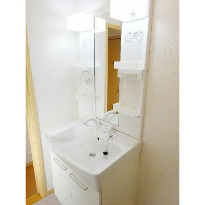 ｇｒａｃｅⅡΑ 201【管理NO：1-016075501-02010】 ★家具家電は申し込み後に搬入します★ ★2026年09月中旬入居可能★の物件画像