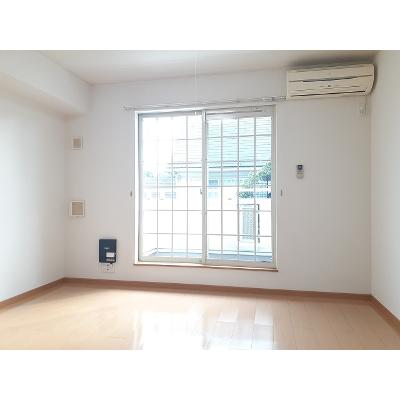 クローバー 201【管理NO：1-014540001-02010】 ★家具家電は申し込み後に搬入します★ ★2026年09月中旬入居可能★の物件画像