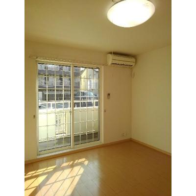 ベル　ツリー 103【管理NO：1-017022001-01030】 ★家具家電は申し込み後に搬入します★ ★2026年09月中旬入居可能★の物件画像