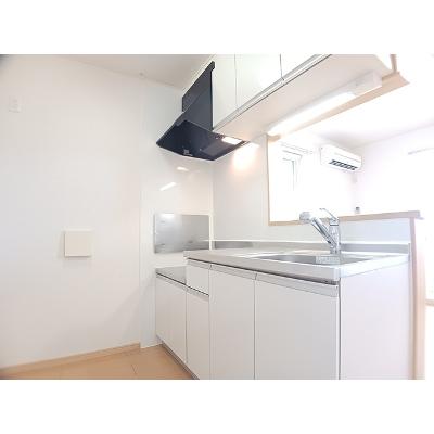 サニーハウス 201【管理NO：1-016277401-02010】 ★家具家電は申し込み後に搬入します★ ★2026年08月下旬入居可能★の物件画像