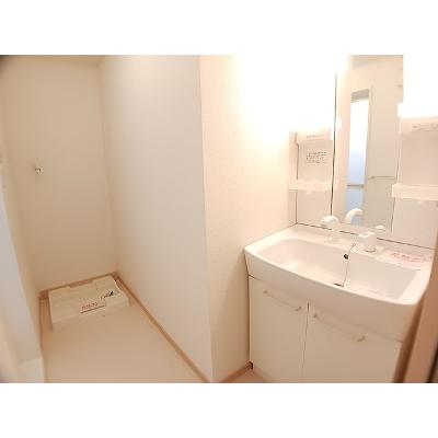 サニーハウス 201【管理NO：1-016277401-02010】 ★家具家電は申し込み後に搬入します★ ★2026年08月下旬入居可能★の物件画像