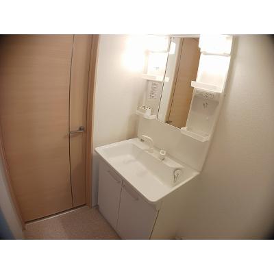 ヴァーサ清水ケ岡 101【管理NO：1-019529301-01010】 ★家具家電は申し込み後に搬入します★ ★2026年09月下旬入居可能★の物件画像