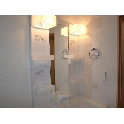 カルム川面 201【管理NO：1-019138601-02010】 ★家具家電は申し込み後に搬入します★ ★2026年09月中旬入居可能★の物件画像