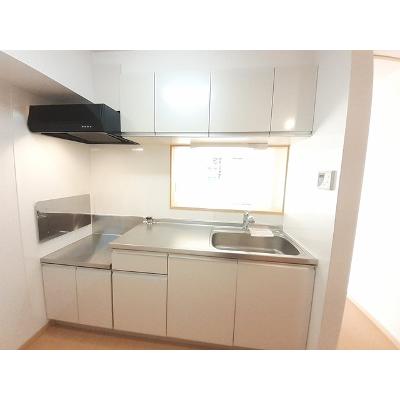 サニーヴィラ 202【管理NO：1-016888301-02020】 ★家具家電は申し込み後に搬入します★ ★2026年09月中旬入居可能★の物件画像