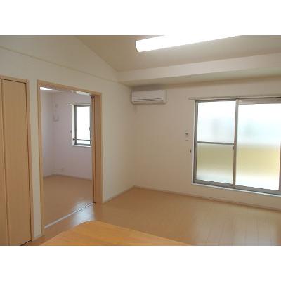 エナジー参番館 202【管理NO：1-016827601-02020】 ★家具家電は申し込み後に搬入します★ ★2026年09月中旬入居可能★の物件画像