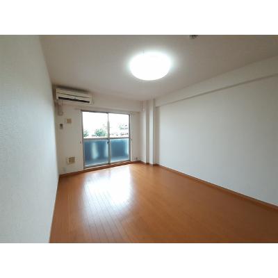 マンション・グラース 202【管理NO：1-013916401-02020】 ★家具家電は申し込み後に搬入します★ ★2026年09月中旬入居可能★の物件画像