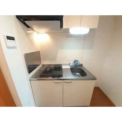 マンション・グラース 202【管理NO：1-013916401-02020】 ★家具家電は申し込み後に搬入します★ ★2026年09月中旬入居可能★の物件画像