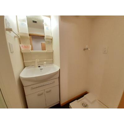 マンション・グラース 202【管理NO：1-013916401-02020】 ★家具家電は申し込み後に搬入します★ ★2026年09月中旬入居可能★の物件画像