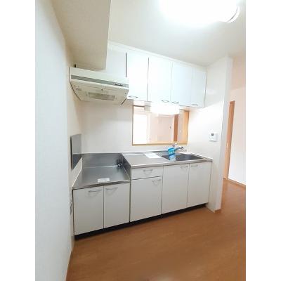 エフルゲンスＡ 102【管理NO：1-013668301-01020】 ★家具家電は申し込み後に搬入します★ ★2026年09月中旬入居可能★の物件画像