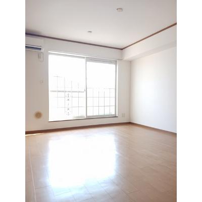 ジュネス 201【管理NO：1-010467801-02010】 ★家具家電は申し込み後に搬入します★ ★2026年09月中旬入居可能★の物件画像