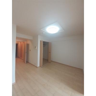 グラマシィー 403【管理NO：1-016246601-04030】 ★家具家電は申し込み後に搬入します★ ★2026年09月中旬入居可能★の物件画像