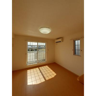 レクサス　Ｅ 202【管理NO：1-016904402-02020】 ★家具家電は申し込み後に搬入します★ ★2026年10月下旬入居可能★の物件画像